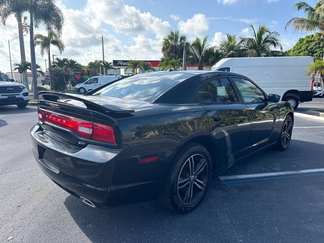 Used 2014 Dodge Charger SXT Plus AWD/4WD image 5