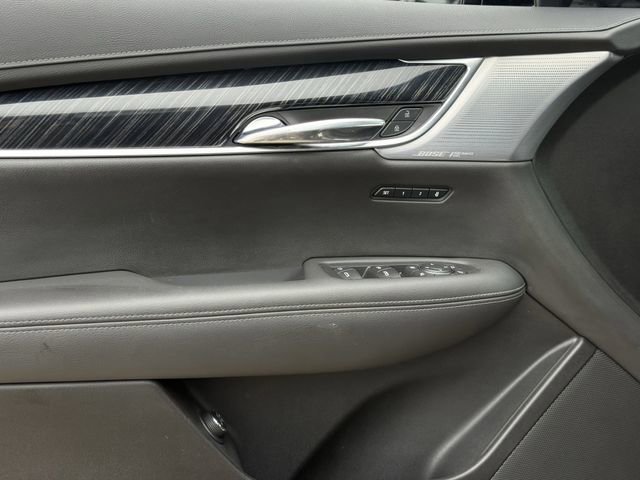 Used 2024 Cadillac XT6 Premium Luxury AWD/4WD image 29