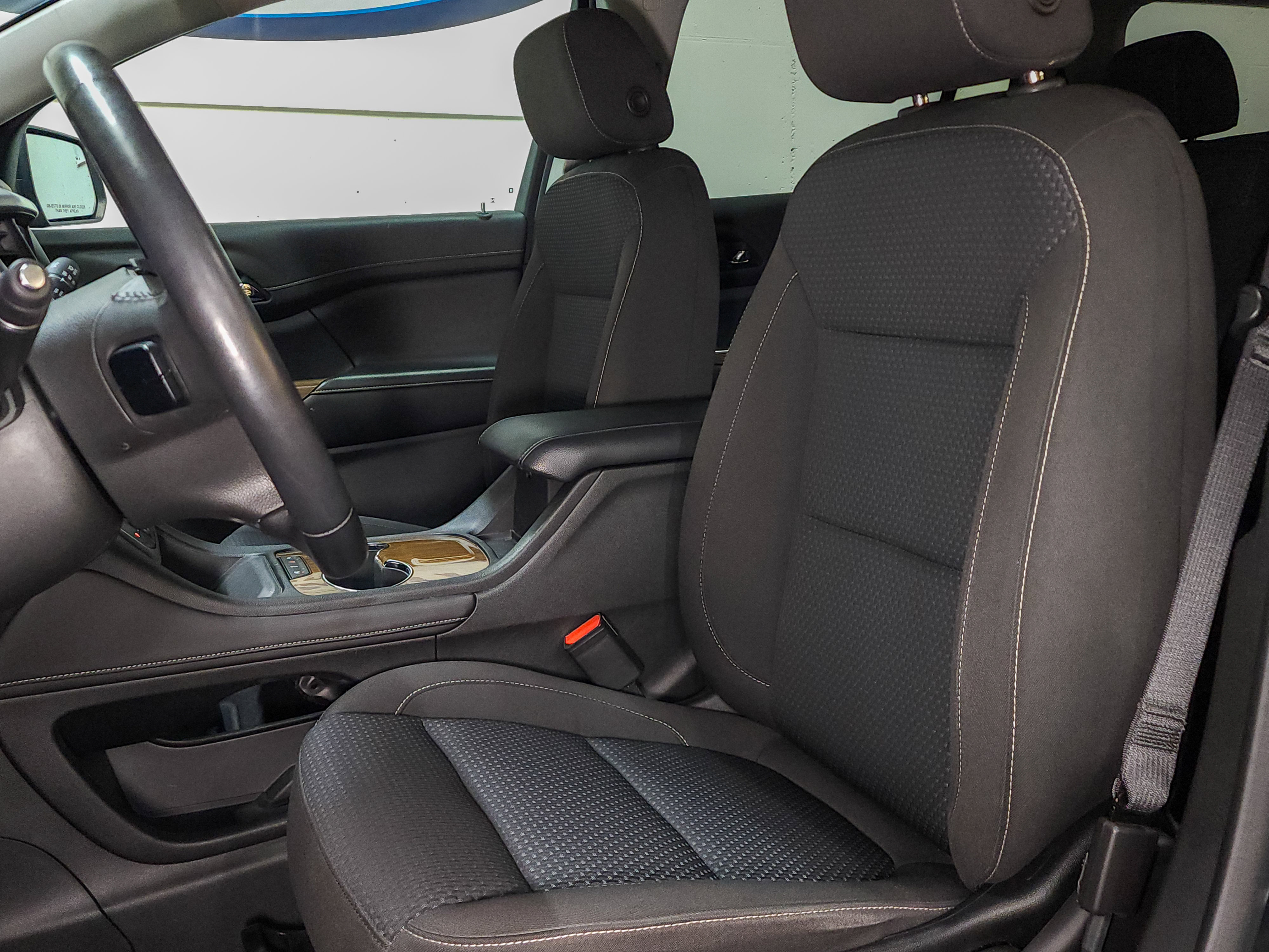 Used 2020 GMC Acadia SLE image 35