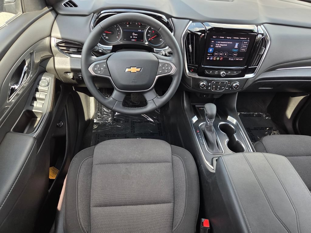 Used 2023 Chevrolet Traverse LT FWD image 9