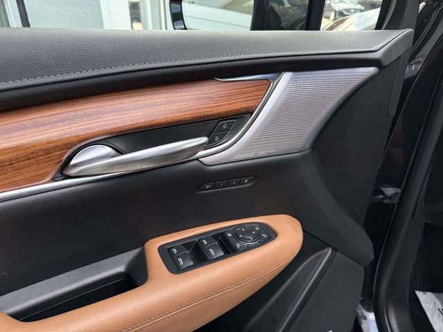 Certified 2023 Cadillac XT5 Premium Luxury AWD/4WD image 17