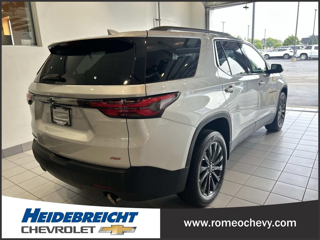 Certified 2022 Chevrolet Traverse RS w/ LPO, Floor Liner Package FWD image 4