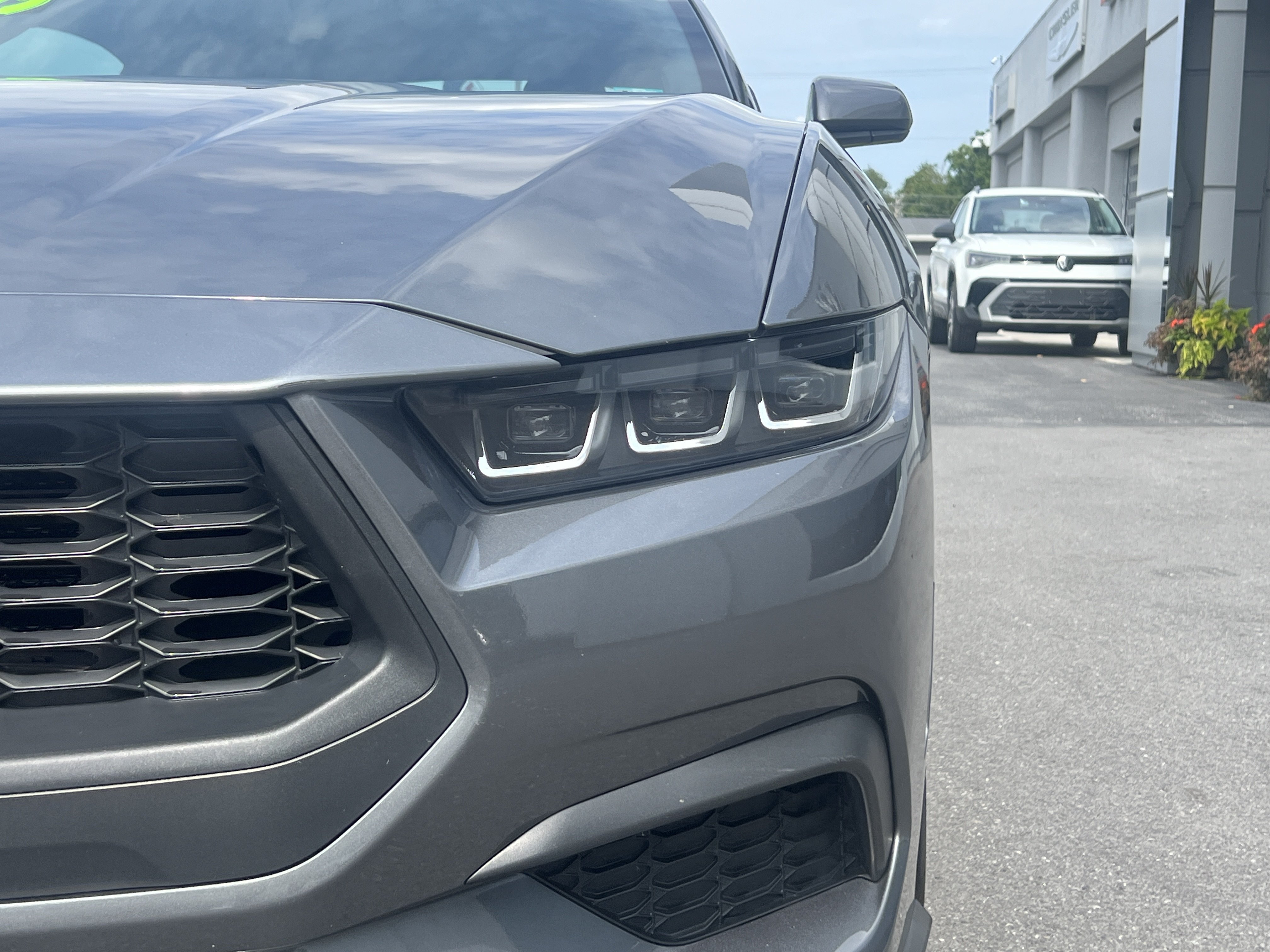 Used 2025 Ford Mustang Premium RWD image 11