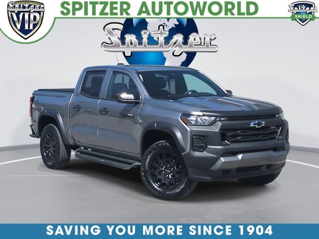 Used 2025 Chevrolet Colorado Trail Boss AWD/4WD image 1