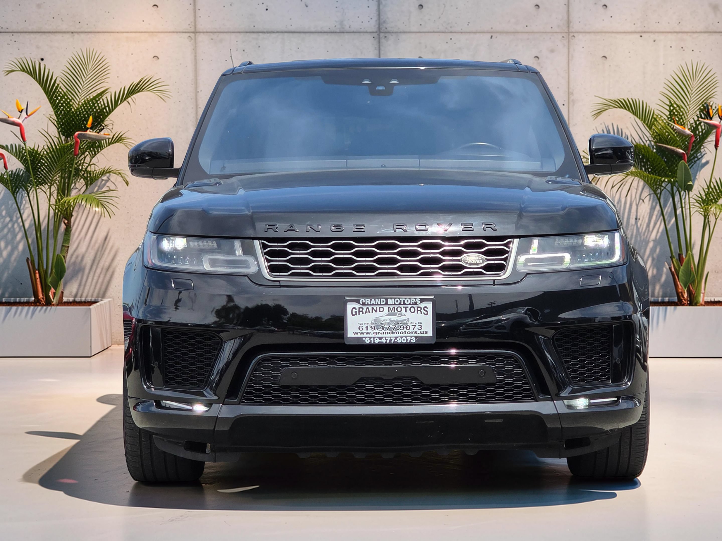 Used 2020 Land Rover Range Rover Sport HSE Dynamic AWD/4WD image 2