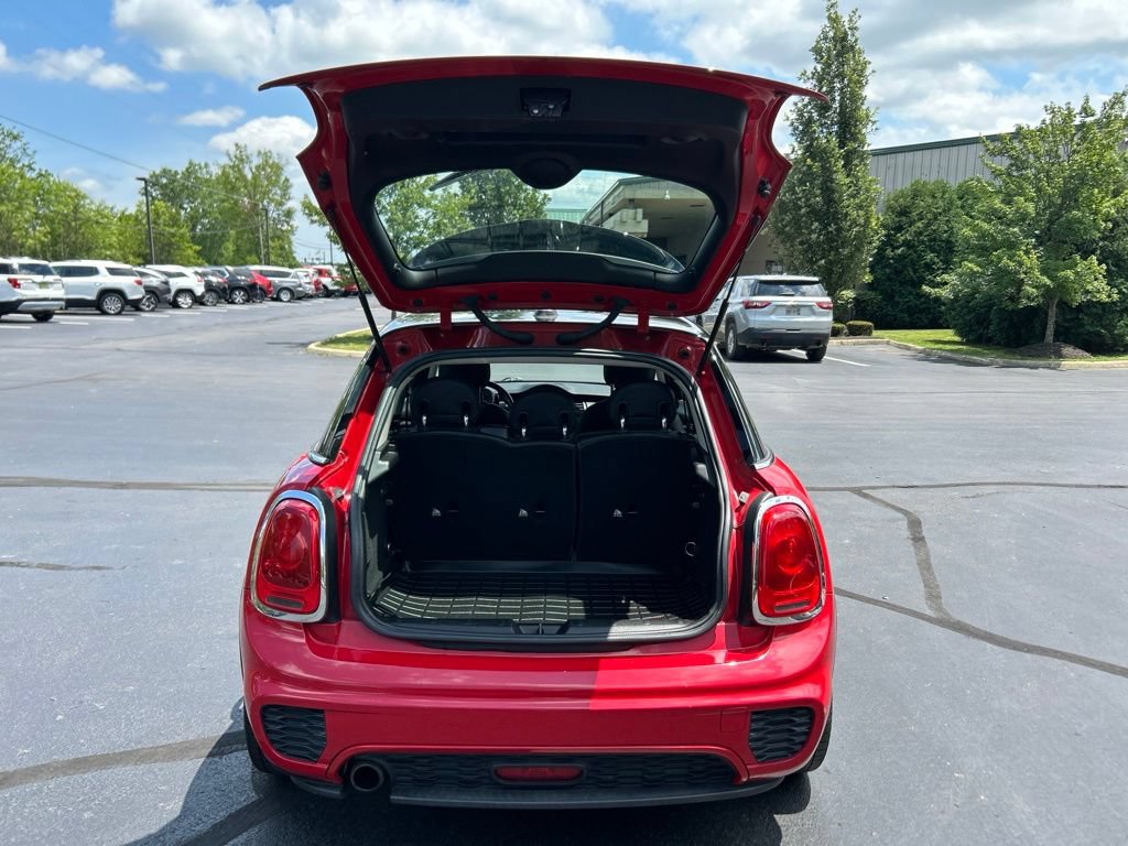 Used 2015 MINI Cooper 4-Door Hardtop FWD image 28