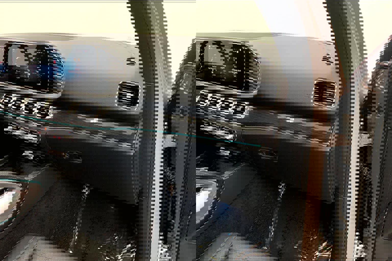 Certified 2021 Mercedes-Benz GLE 450 4MATIC image 27