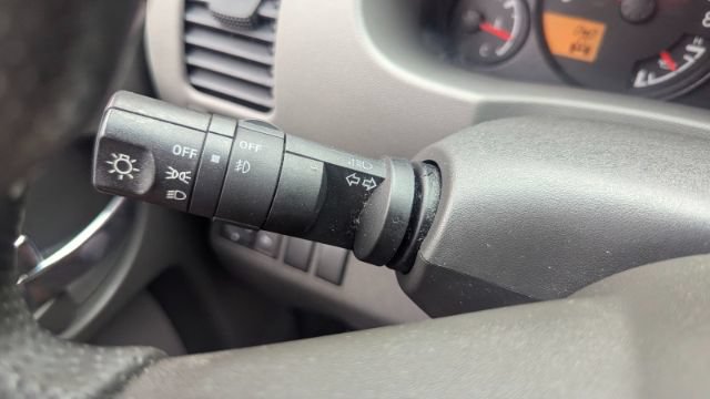 Used 2010 Nissan Xterra S AWD/4WD image 28