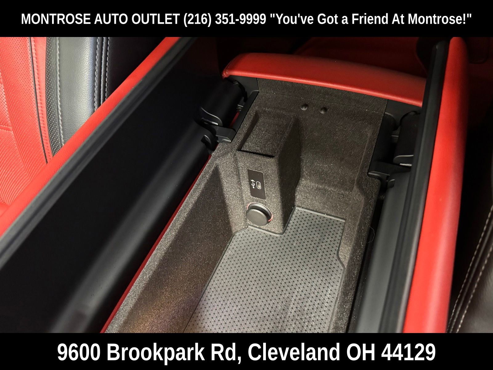 Used 2019 BMW M850i xDrive Convertible w/ M Carbon Exterior Package AWD/4WD image 28