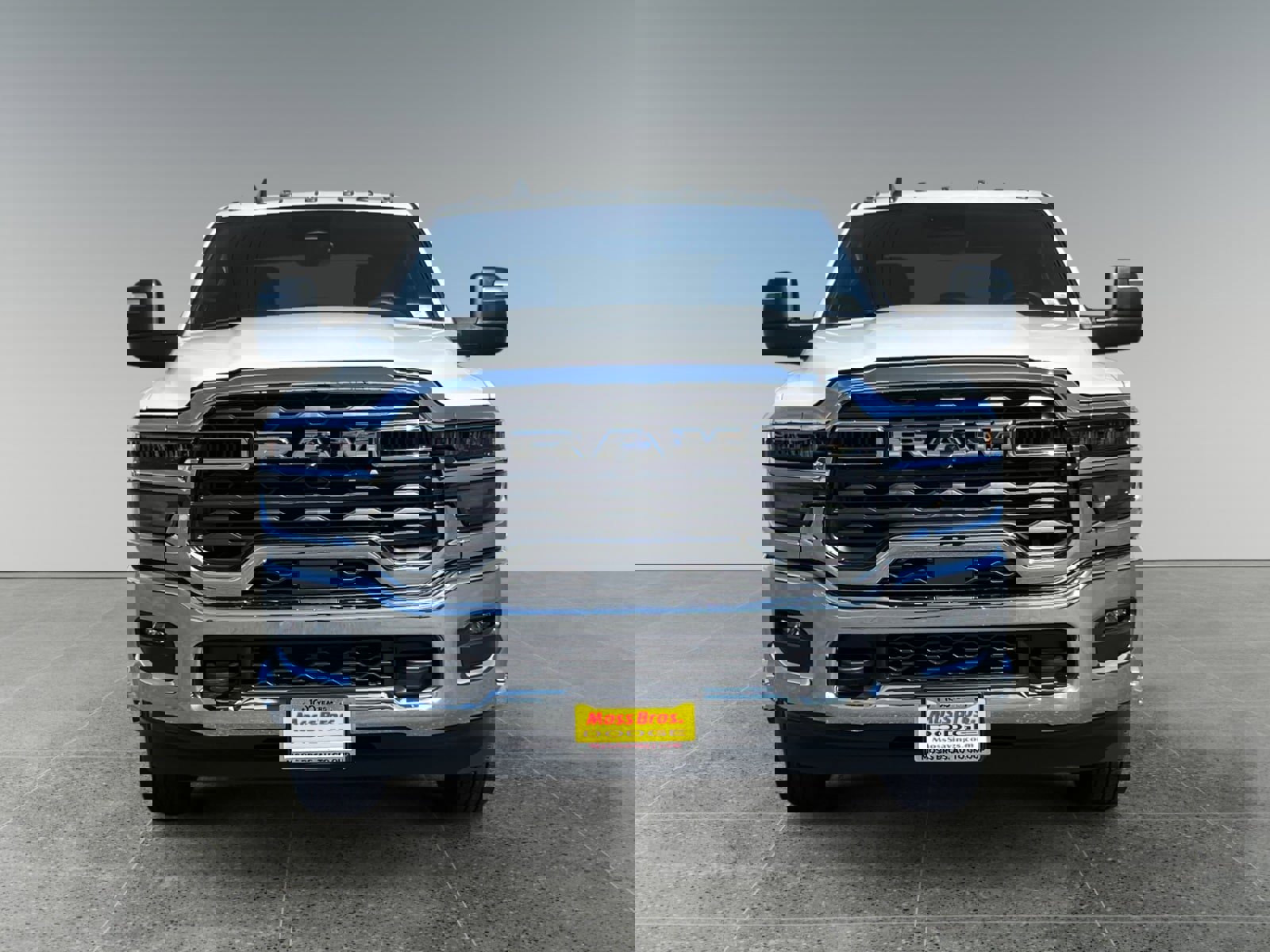 New 2026 RAM 3500 Big Horn AWD/4WD image 8