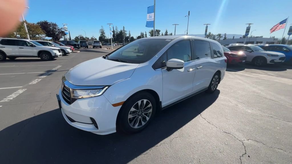 Used 2023 Honda Odyssey EX-L image 4