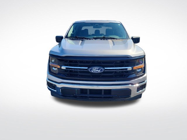 Used 2025 Ford F150 XLT w/ Equipment Group 301A Standard RWD image 8