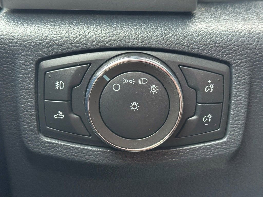 Used 2022 Ford F250 Lariat image 32