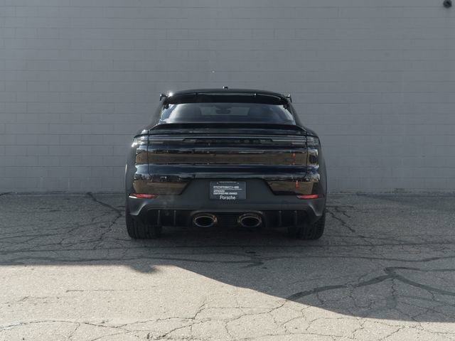 Certified 2024 Porsche Cayenne Turbo GT image 6