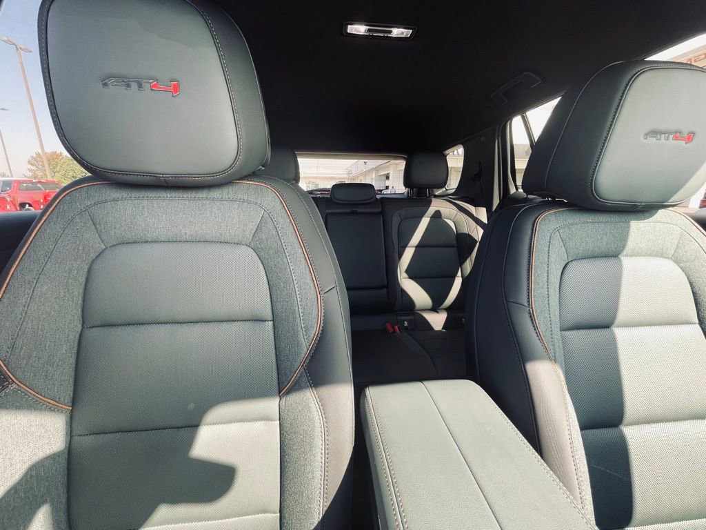 New 2026 GMC Terrain AT4 w/ Technology Package II image 29