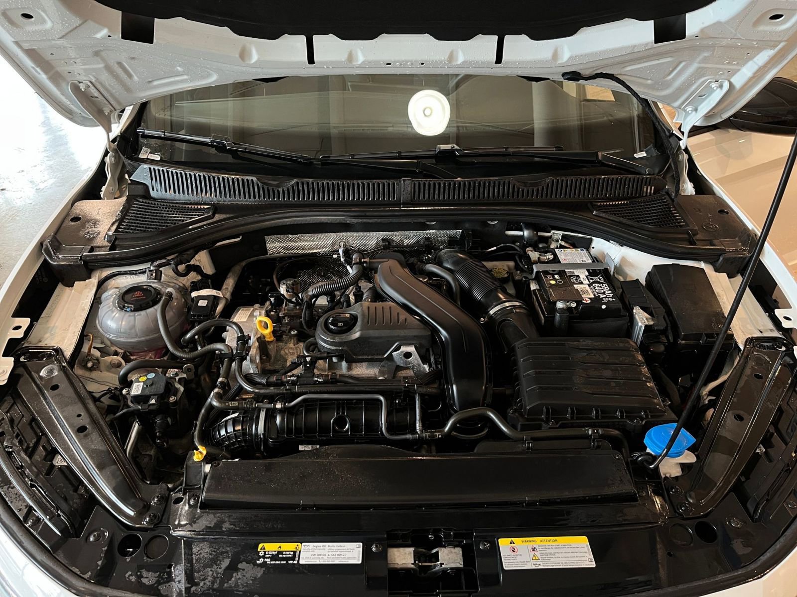 Used 2025 Volkswagen Jetta Sport image 31