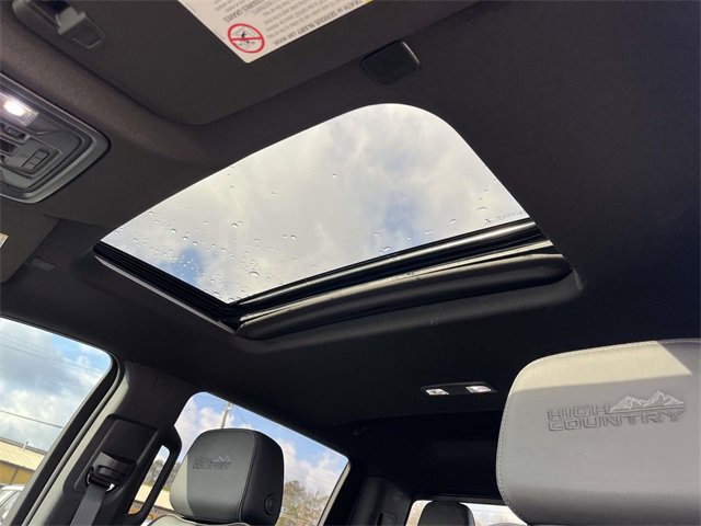 Used 2023 Chevrolet Silverado 2500 High Country w/ Z71 Off-Road Package image 20