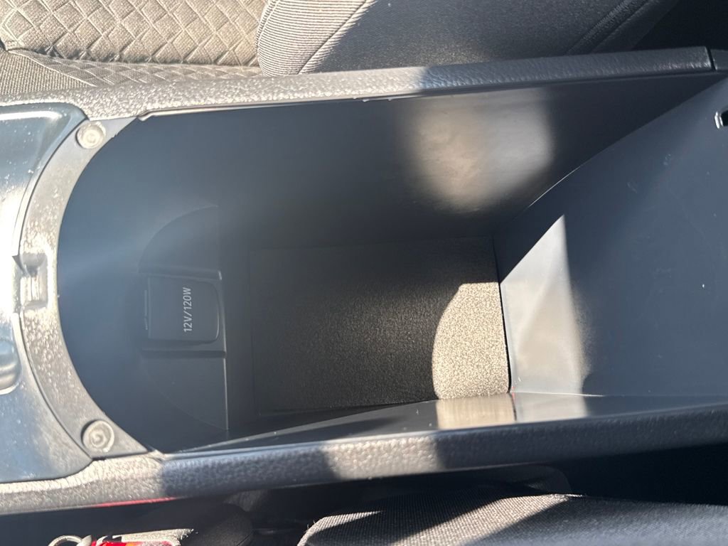 Used 2021 Toyota C-HR LE image 26