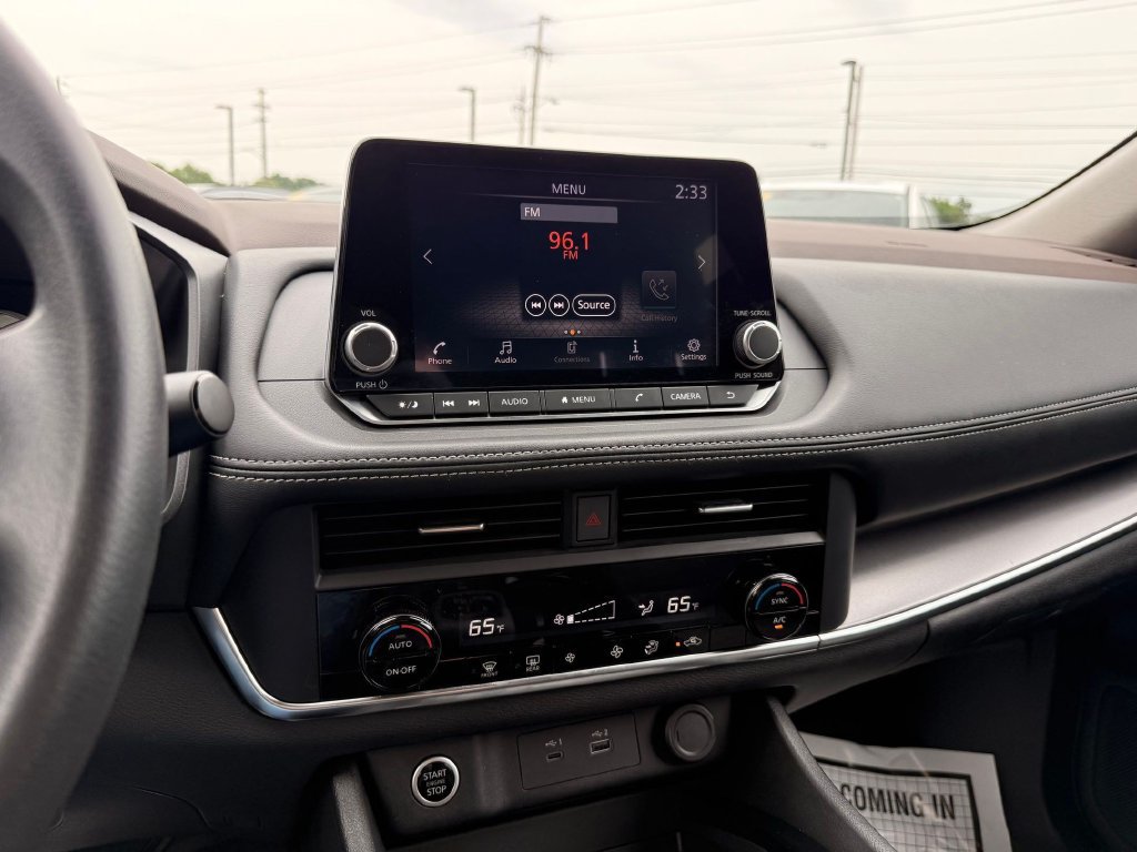 Certified 2023 Nissan Rogue SV AWD/4WD image 19
