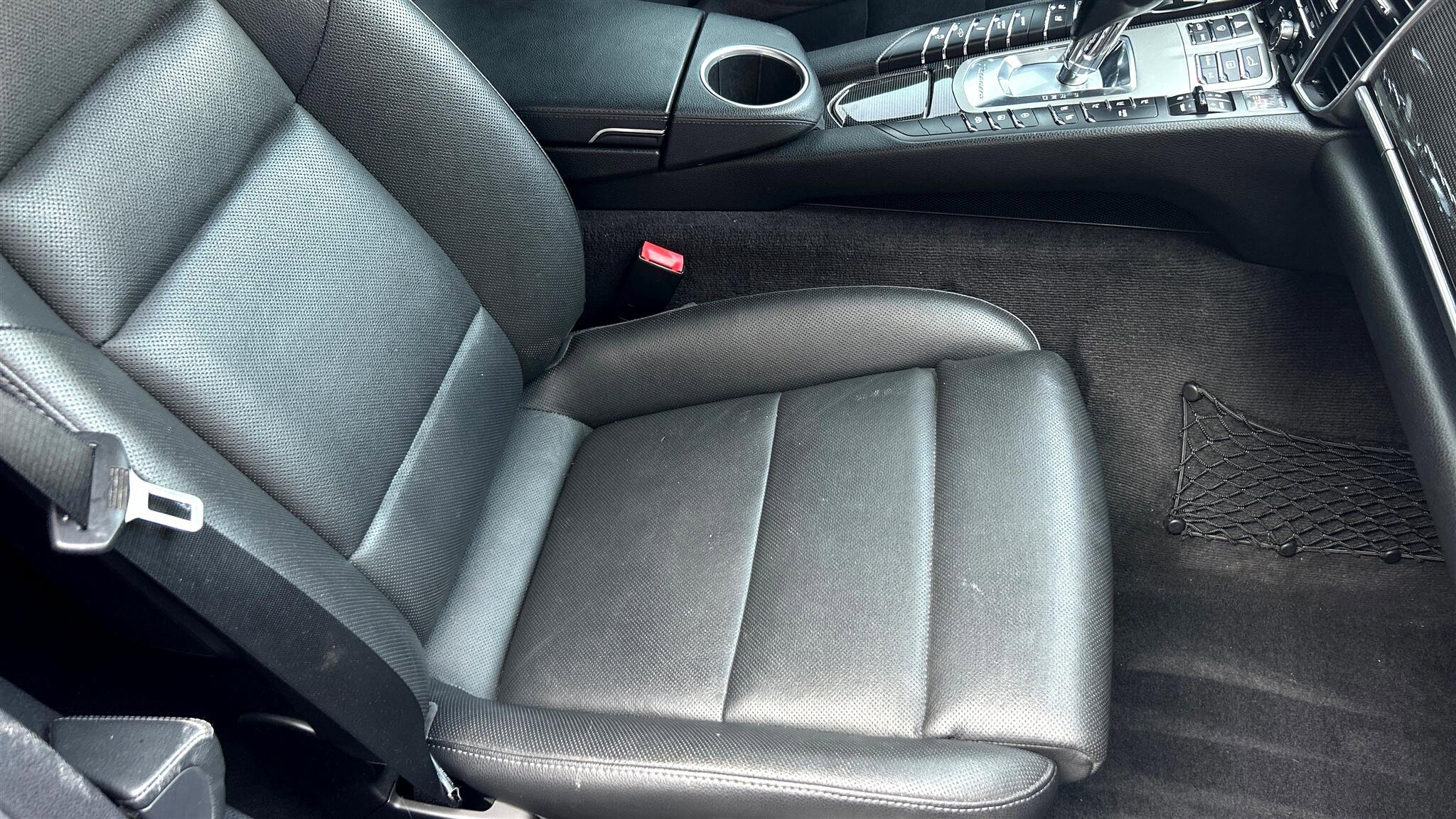 Used 2015 Porsche Panamera 4S image 42