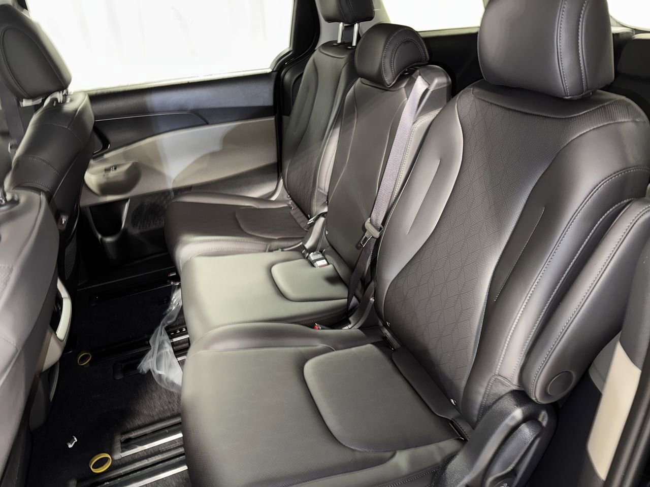 New 2026 Kia Carnival image 29