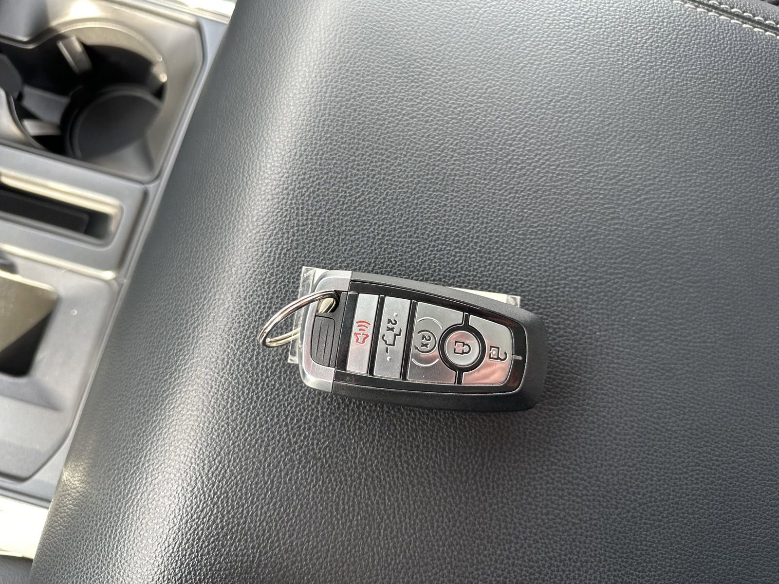 Used 2022 Ford F150 Lariat image 59