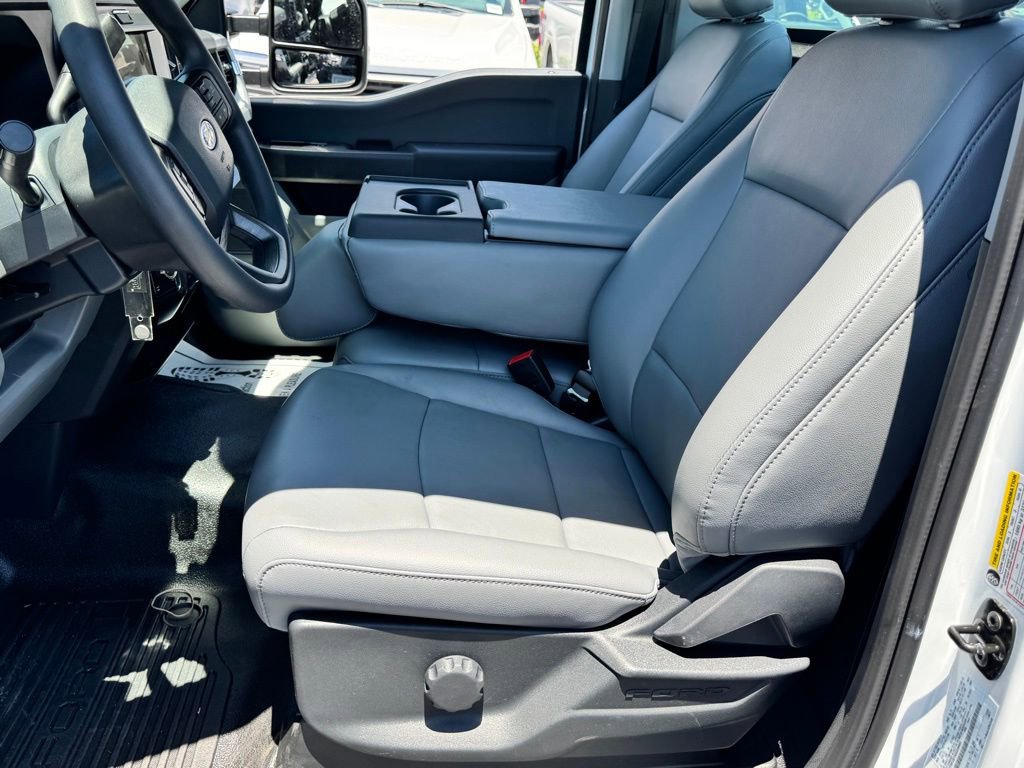 New 2025 Ford F250 XL w/ 360-Degree Camera Package AWD/4WD image 22