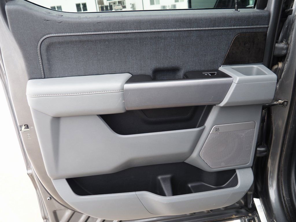 Used 2023 Ford F150 Lariat w/ Equipment Group 502A High image 47