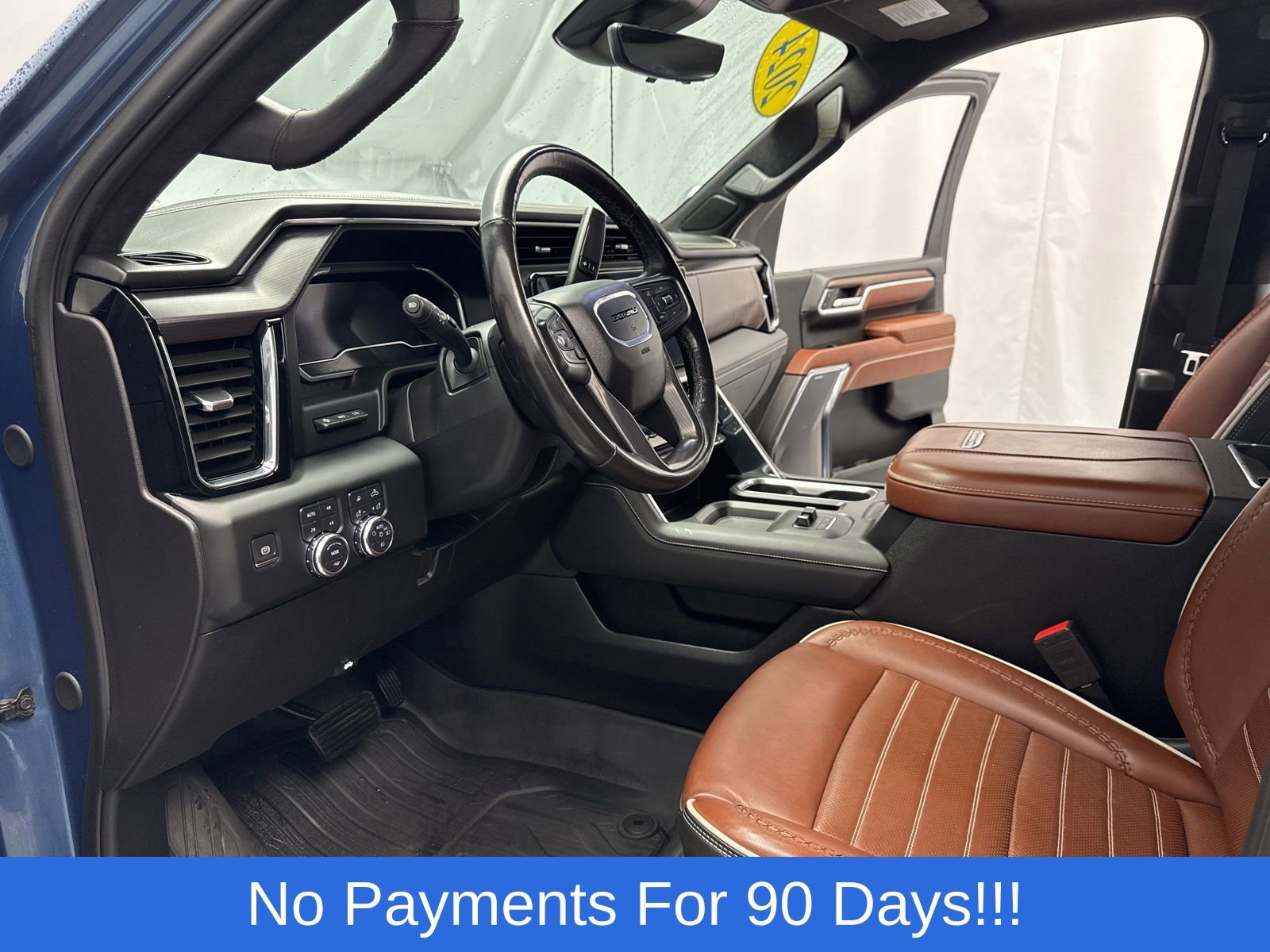 Used 2024 GMC Sierra 3500 Denali Ultimate image 14