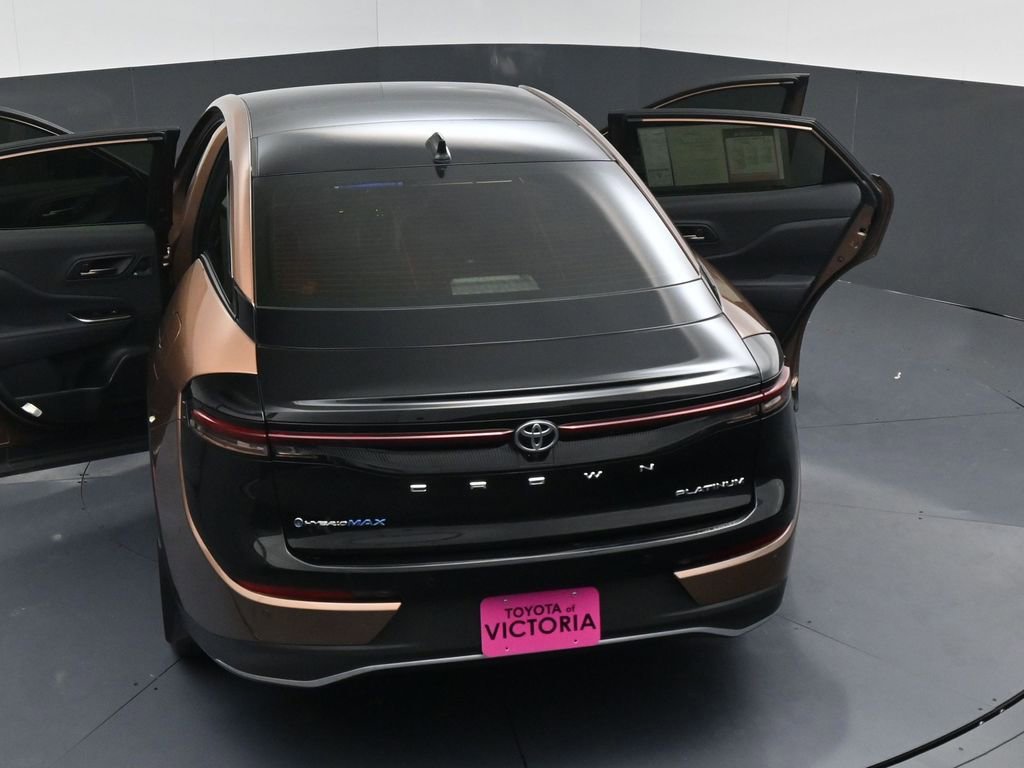 Used 2025 Toyota Crown Platinum image 22