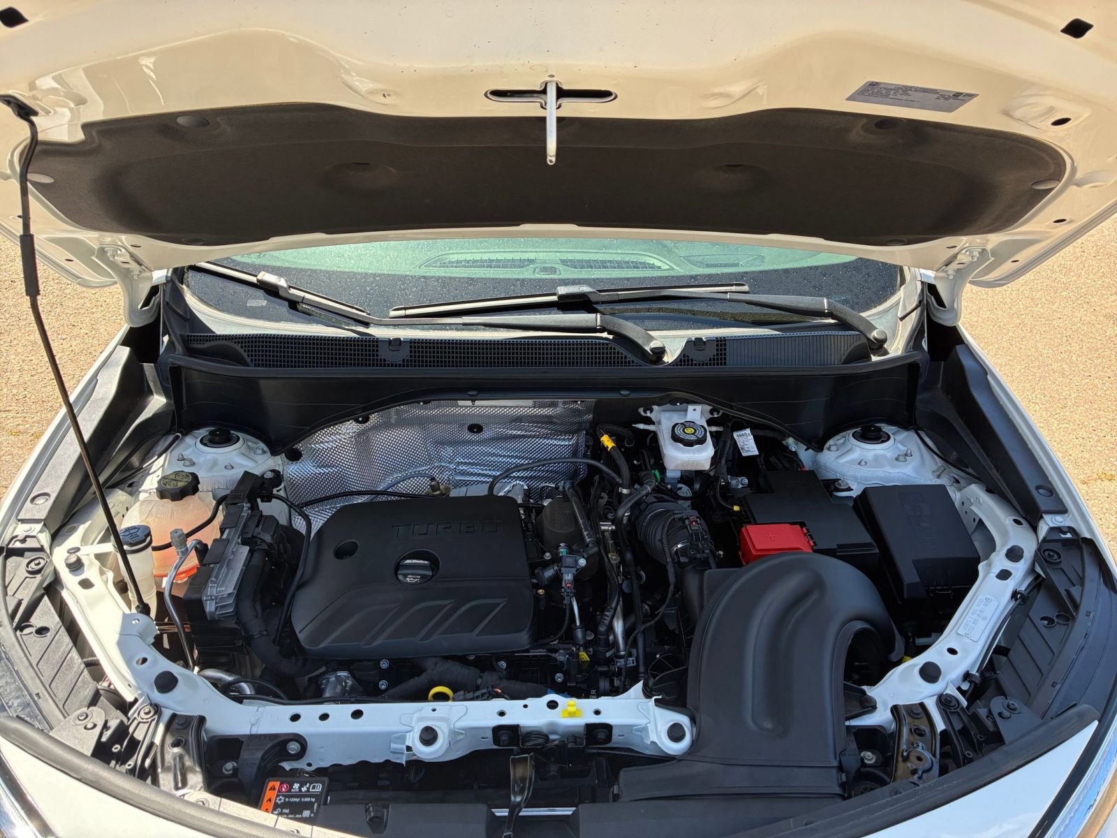 Used 2025 Buick Encore GX Preferred image 31