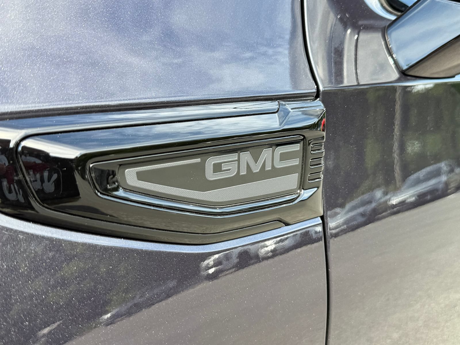 Certified 2026 GMC Yukon AT4 Ultimate AWD/4WD image 8