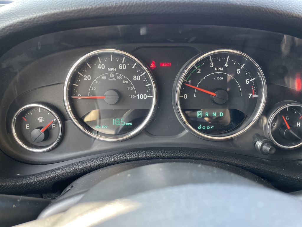 Used 2015 Jeep Wrangler Sport w/ Quick Order Package 24S image 17