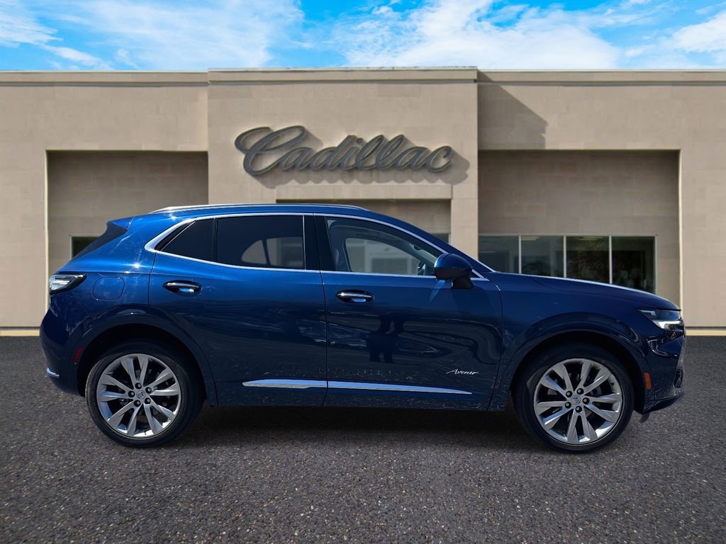 Used 2023 Buick Envision Avenir AWD/4WD image 2