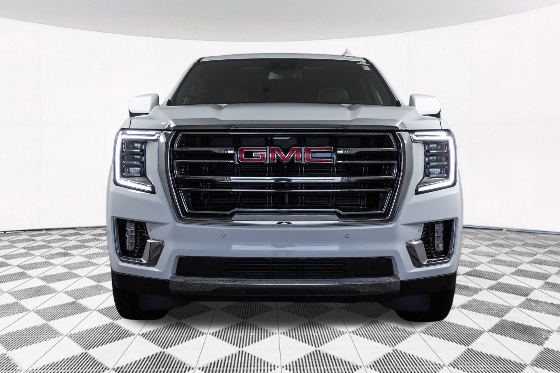 Used 2023 GMC Yukon SLT w/ SLT Luxury Package AWD/4WD image 14