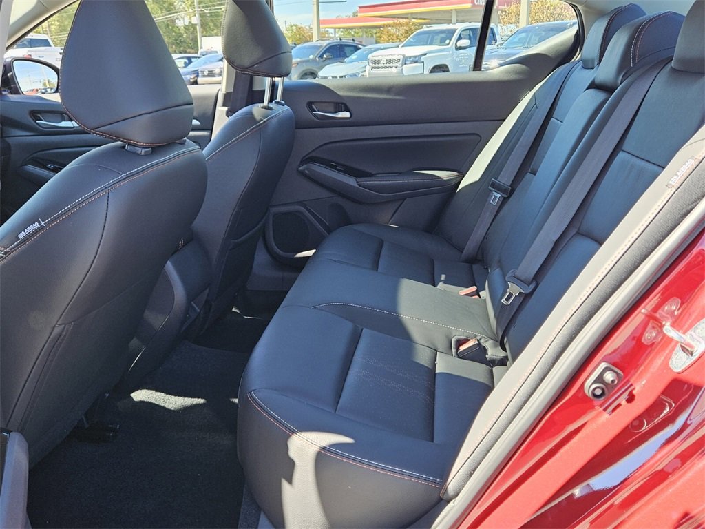 New 2025 Nissan Altima 2.5 SR image 4