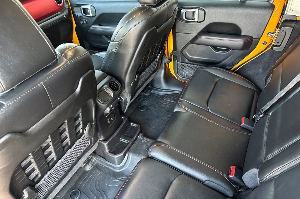 Used 2021 Jeep Wrangler Unlimited Rubicon AWD/4WD image 12