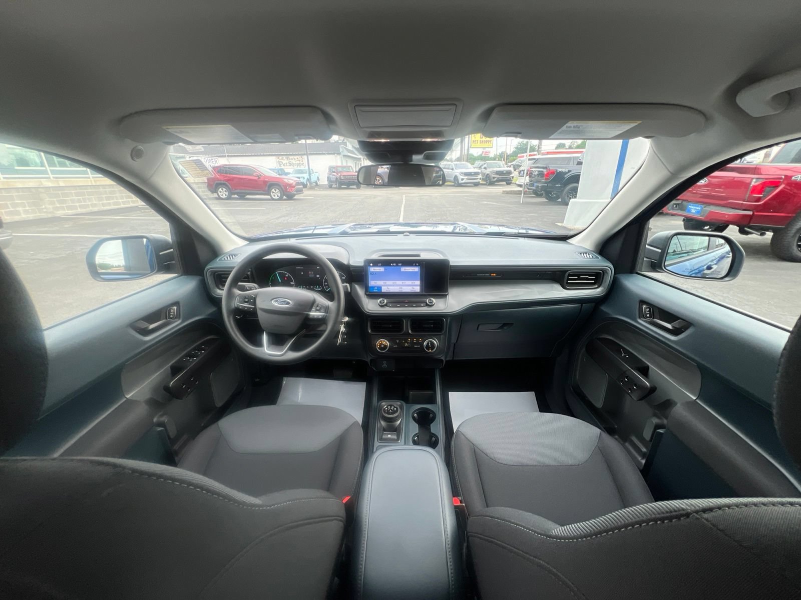 Used 2024 Ford Maverick XL FWD image 40