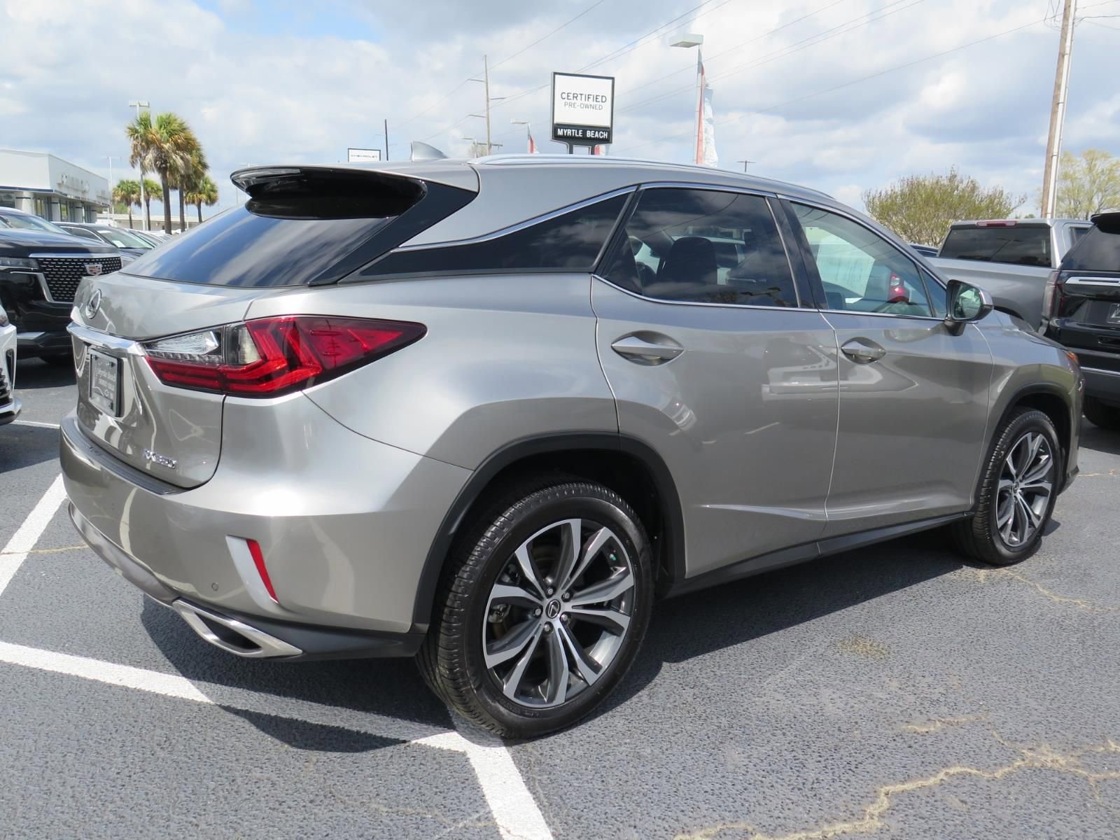Used 2019 Lexus RX 350 AWD w/ Navigation Package image 3