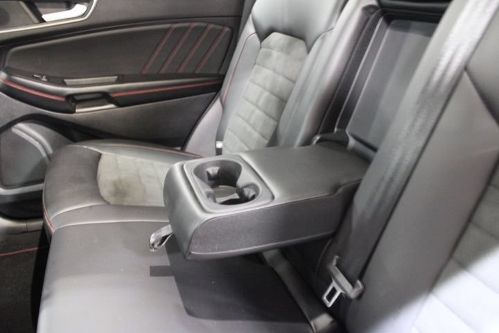 Used 2024 Ford Edge ST-Line AWD/4WD image 23