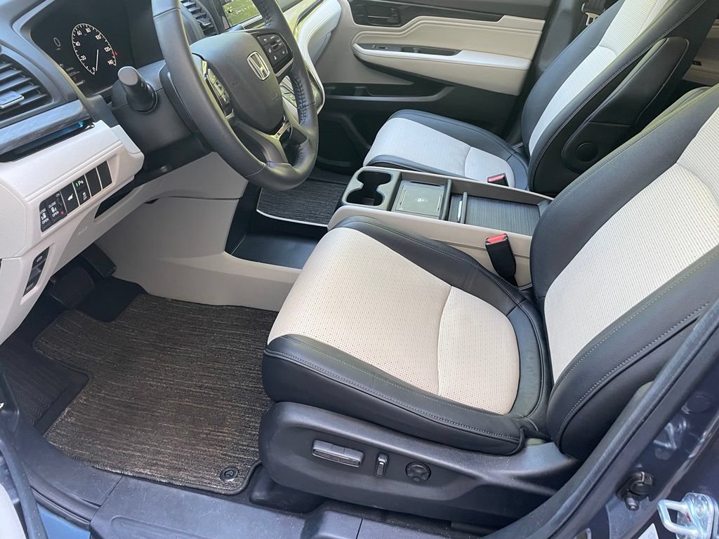 Certified 2025 Honda Odyssey Elite image 15