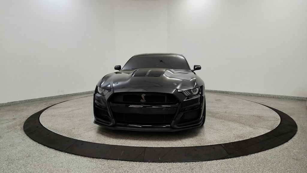 Used 2020 Ford Mustang Shelby GT500 w/ Technology Package RWD image 8