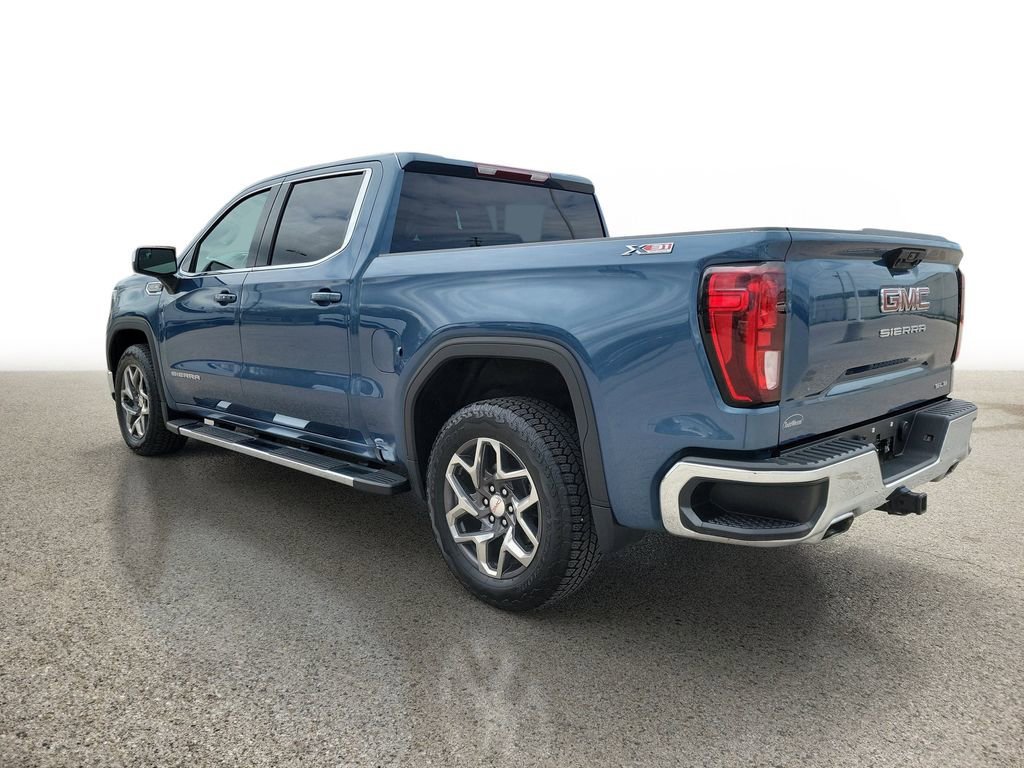 Used 2024 GMC Sierra 1500 SLE AWD/4WD image 3