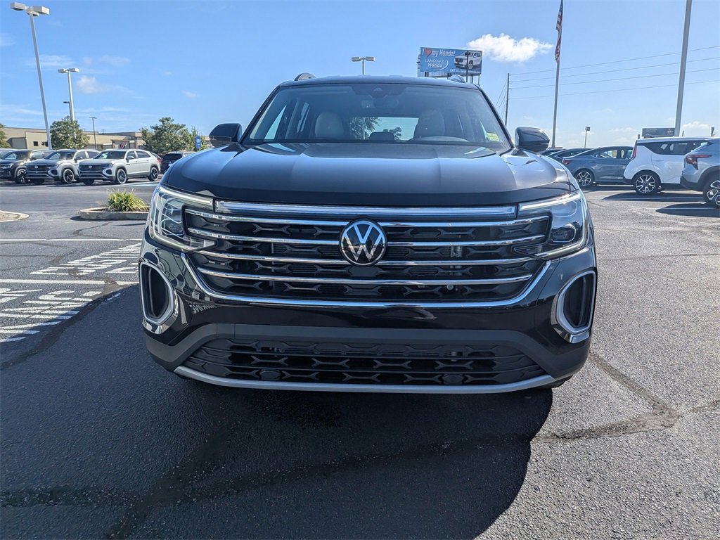 New 2026 Volkswagen Atlas SE image 10