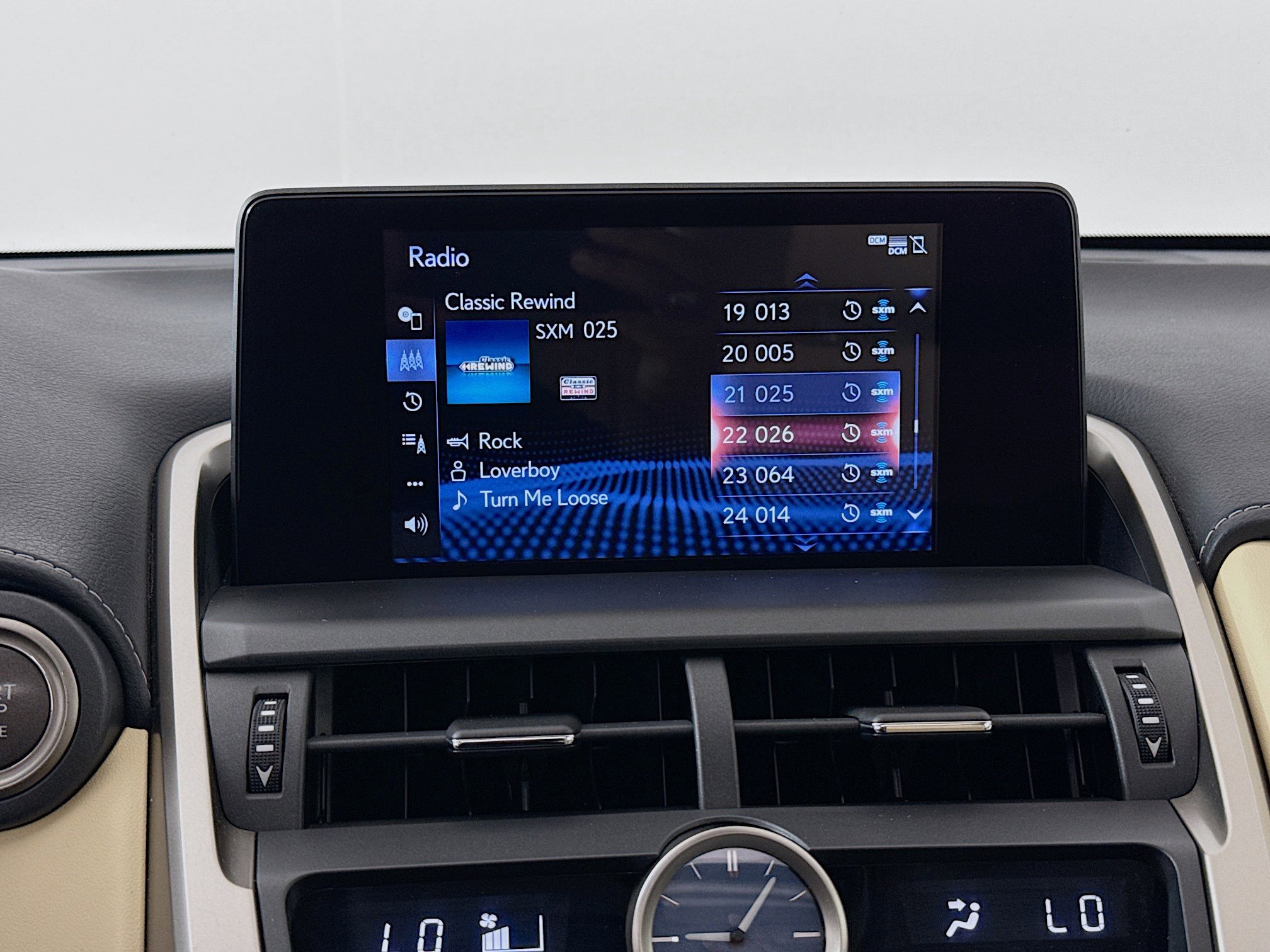 Used 2019 Lexus NX 300 AWD w/ Comfort Package image 15