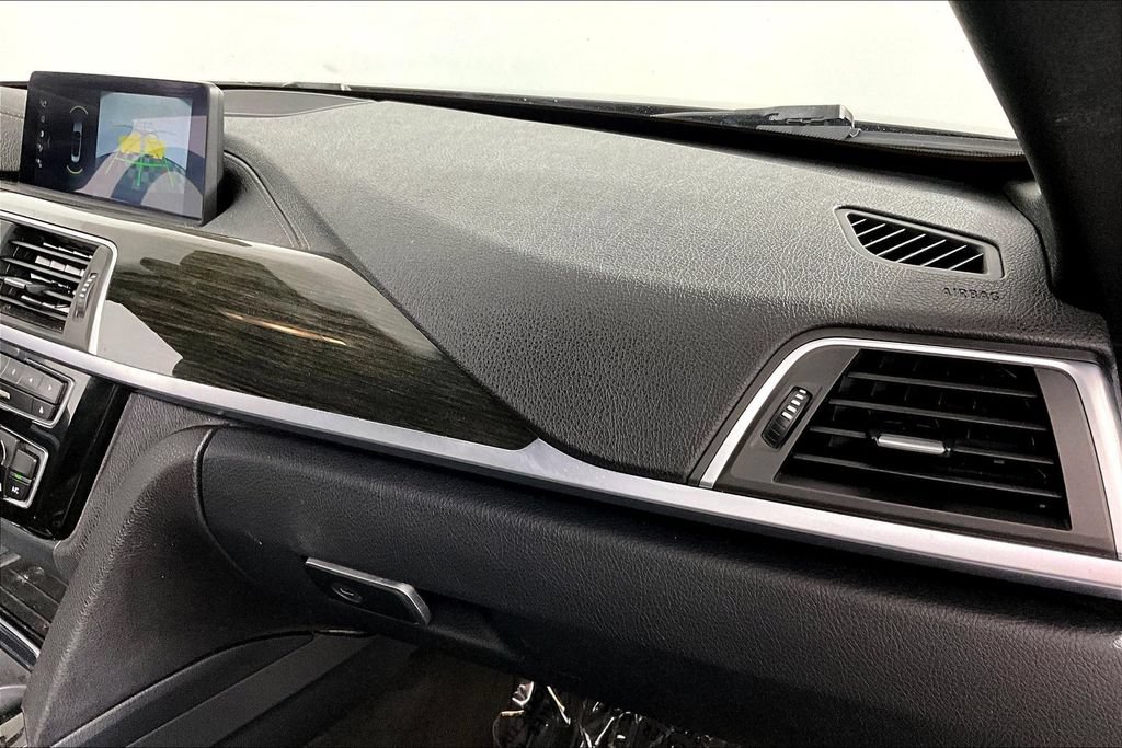 Used 2018 BMW 430i Convertible RWD image 16