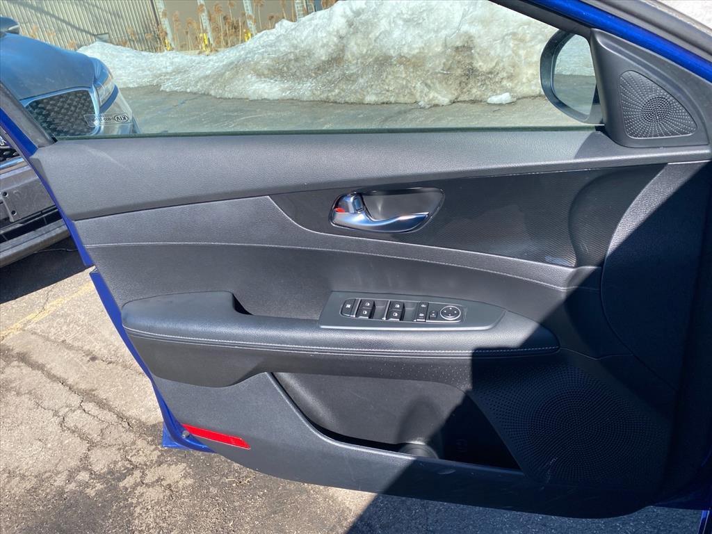 Certified 2021 Kia Forte GT-Line image 21