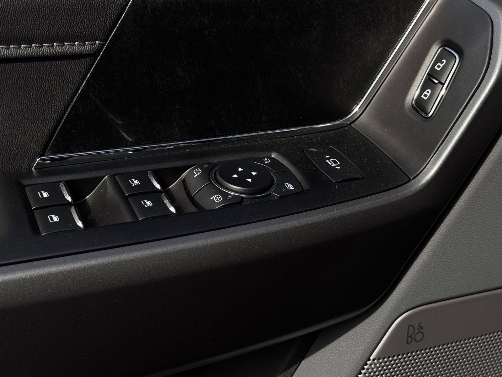 New 2026 Ford F250 XLT w/ XLT Premium Package image 23