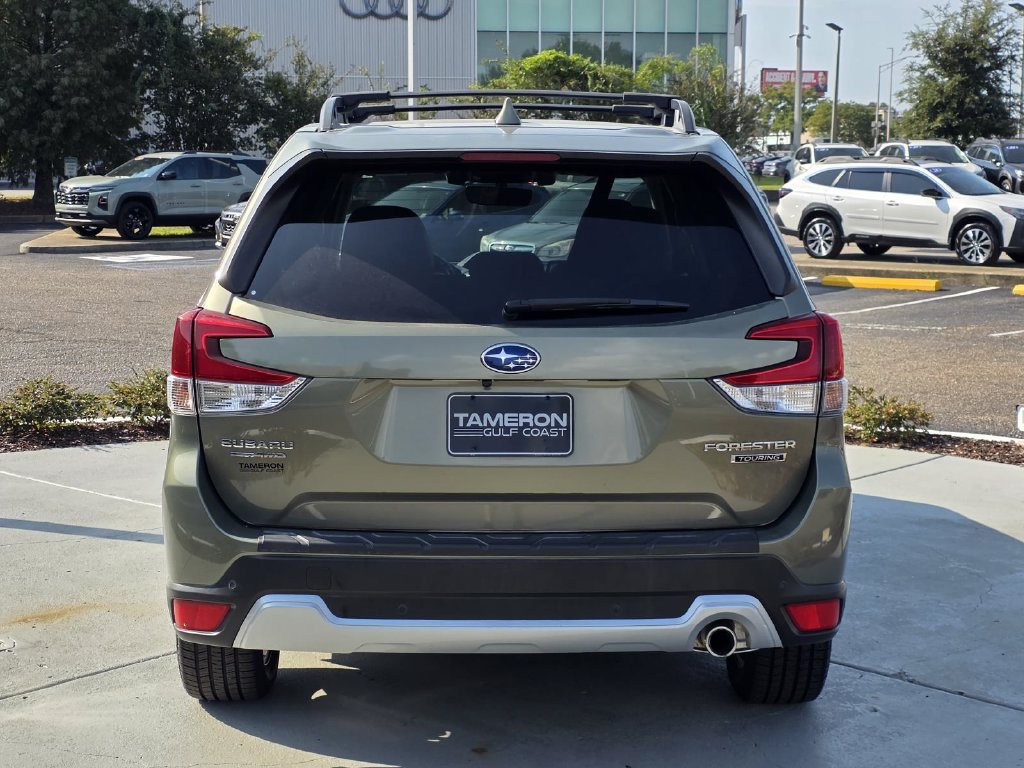 Used 2020 Subaru Forester Touring AWD/4WD image 3