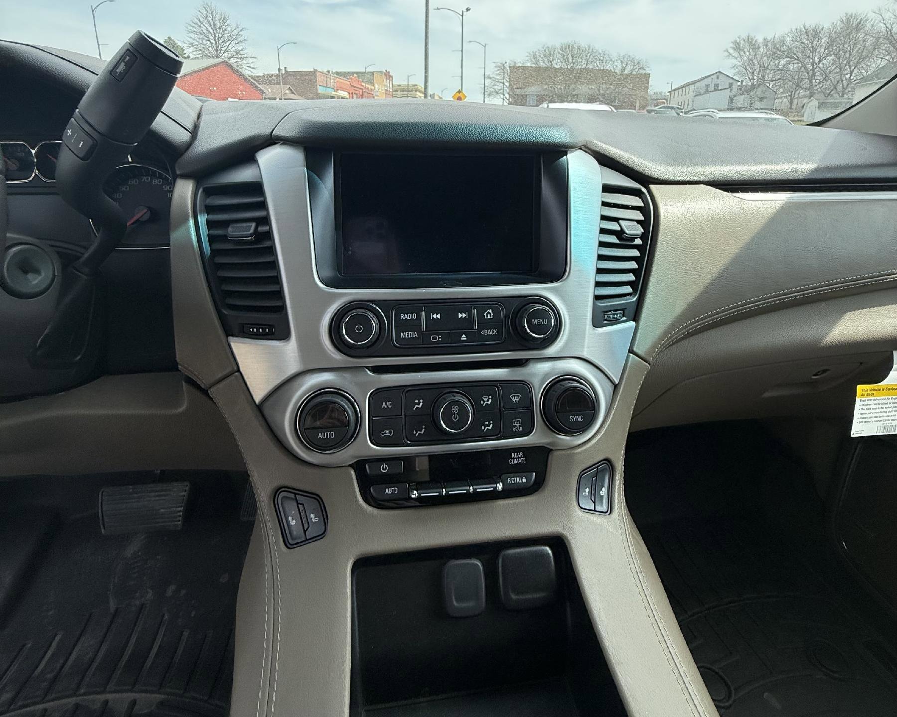 Used 2018 GMC Yukon SLT w/ Open Road Package image 15